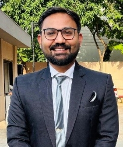 Dr. Sawan Makwana